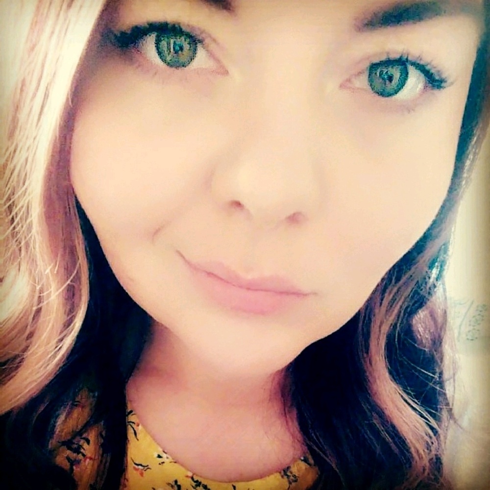 Meet your Posher, Rebecca